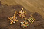 24k gold apatite and sapphire pendant//multi stone gold necklace//24k apatite and sapphire pendant//gold pendant//artisan gem pendant