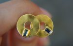 24k gold blue sapphire studs//gold disk sapphire Studs//sapphire Earrings//24k gold earrings//artisan handmade 24k gold earrings//24k gold