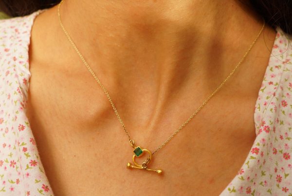 24k gold emerald charm and blue sapphire Pendant//Gold emerald Pendant//emerald and blue sapphire chain//emerald pendant//24k gold pendant