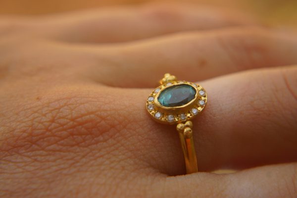 24k gold blue tourmaline and diamond ring//multi stone gold ring//artisan solid gold ring//tourmaline gold ring//tourmaline and diamond ring