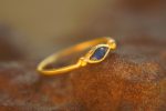 24k gold blue sapphire ring//artisan sapphire ring//blue sapphire 24k ring//24k gold hand made sapphire ring//artisan gold sapphire ring