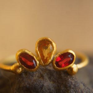 24k gold red and yellow sapphire ring//artisan multi stone ring//red and yellow sapphire ring//gold multi stone ring//24k gold ring