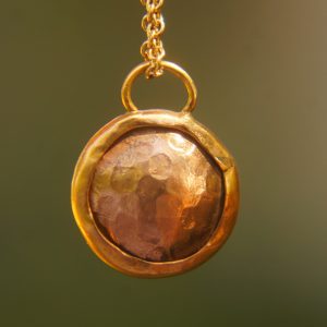 24k gold and rose gold round pendant//basic gold necklace//24k gold circle pendant//rose gold hammered pendant//solid gold round pendant