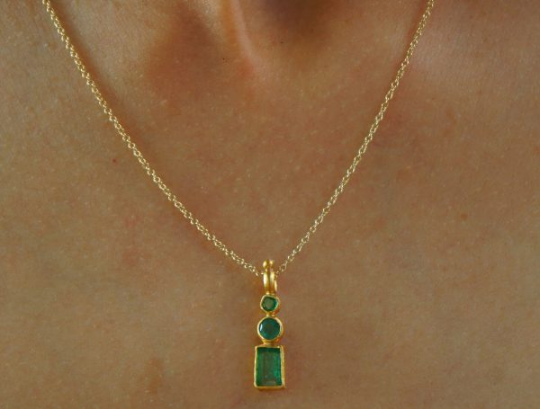 24k gold Tourmaline and emerald pendant//24k emerald necklace//handmade Tourmaline pendant//emerald and Tourmaline stones //24k gold pendant