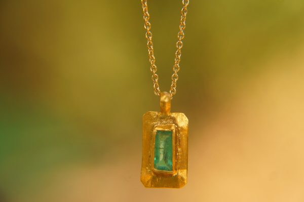 24k gold emerald pendant//rectangle emerald necklace//handmade emerald pendant//gold square emerald pendant//24k pendant//gold emerald charm