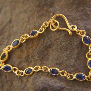 24k gold blue sapphire bracelet//24k bracelet//sapphire gold bracelet//24k sapphire charm bracelet//handmade gold bracelet//artisan bracelet