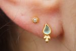 24k gold apatite studs//gold apatite earrings//24k gold blue gem studs//24k handmade Earrings//artisan apatite earrings//24k gold jewelry