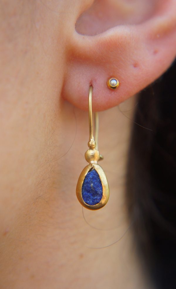 24k gold drop lapis dangles//gold drop lapis earrings//24k lapis dangles//artisan lapis earrings//gold lapis earrings//24k lapis dangles