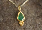 24k gold emerald pendant//artisan gold emerald pendant//24k emerald necklace//handmade emerald pendant//24k gold jewelry//gold emerald charm