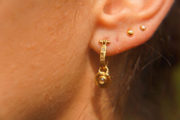 22k gold champagne diamond hoops//gold diamond hoops//gold champagne diamond earrings//handmade gold hoops//22k gold diamond earrings
