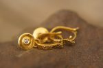 22k gold champagne diamond hoops//gold diamond hoops//gold champagne diamond earrings//handmade gold hoops//22k gold diamond earrings