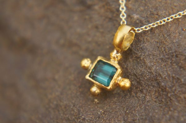 24k gold blue tourmaline pendant//square blue tourmaline pendant//tourmaline gold necklace//artisan 24k gold pendant//handmade one of a king
