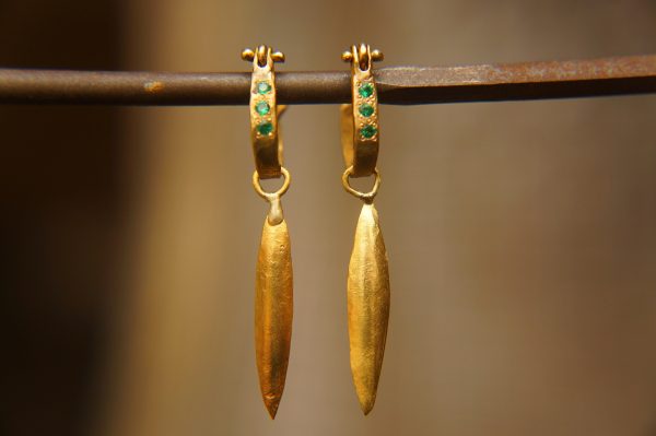 22k gold emerald hoops//gold green emerald earrings//artisan emerald earrings//handmade gold hoops//22k emerald earrings//22k gold hoops
