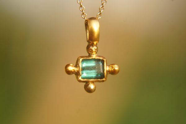 24k gold blue tourmaline pendant//square blue tourmaline pendant//tourmaline gold necklace//artisan 24k gold pendant//handmade one of a king