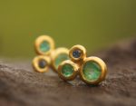 green emerald Studs//24k gold Earrings//green emerald and blue sapphire//gold stud earrings//22k gold earrings//raw emerald gold earring