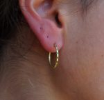 blue diamonds hoops set//18k gold diamonds earrings//18k gold blue tiny diamonds//artisan blue diamonds hoops//boho 18k gold diamond hoops
