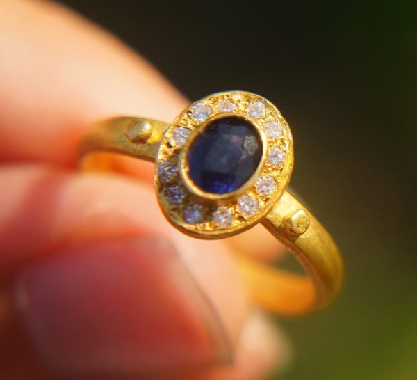 24k gold blue sapphire and diamonds ring//multi stone gold ring//sapphire gold ring//diamonds and sapphire ring//artisan 24k gold ring