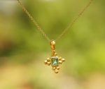 24k gold emerald pendant//artisan gold emerald pendant//24k emerald necklace//handmade emerald pendant//24k gold jewelry//gold emerald charm