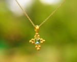 24k gold emerald pendant//artisan gold emerald pendant//24k emerald necklace//handmade emerald pendant//24k gold jewelry//gold emerald charm