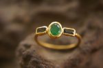 24k emerald and blue sapphire ring//artisan emerald ring//24k gold ring//24k gold sapphire ring//artisan 24k gold ring