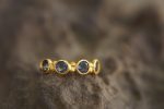 blue sapphires ring// gold sapphire ring//blue sapphire gold ring//stones ring//24k gold ring//fine gold ring//multi stone blue sapphires
