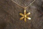 22k gold flower pendant//flower gold pendant//22k solid gold pendant//solid gold necklace//22k gold flower chain//gold flower necklace