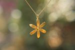 22k gold flower pendant//flower gold pendant//22k solid gold pendant//solid gold necklace//22k gold flower chain//gold flower necklace
