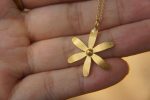 22k gold flower pendant//flower gold pendant//22k solid gold pendant//solid gold necklace//22k gold flower chain//gold flower necklace