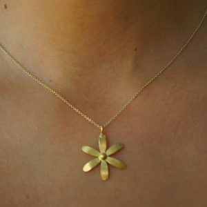 22k gold flower pendant//flower gold pendant//22k solid gold pendant//solid gold necklace//22k gold flower chain//gold flower necklace