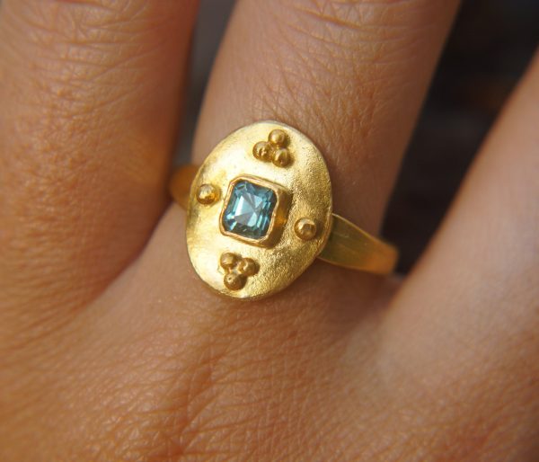 24k gold blue tourmaline ring//gold tourmaline ring//24k tourmaline jewelry//unique tourmaline engagement ring//artisan tourmaline ring