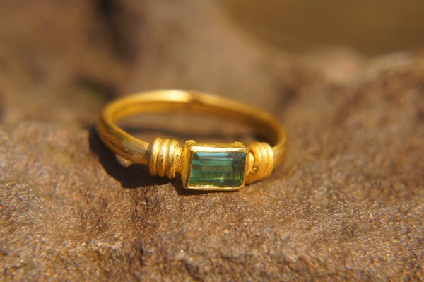 24k gold indicolite blue ring//artisan indicolite blue tourmaline ring//indicolite 24k ring//24k gold ring//24k gold hand made ring