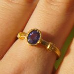 24k gold purple-blue sapphire ring//artisan purple-blue sapphire ring//24k gold ring//24k gold hand made sapphire ring