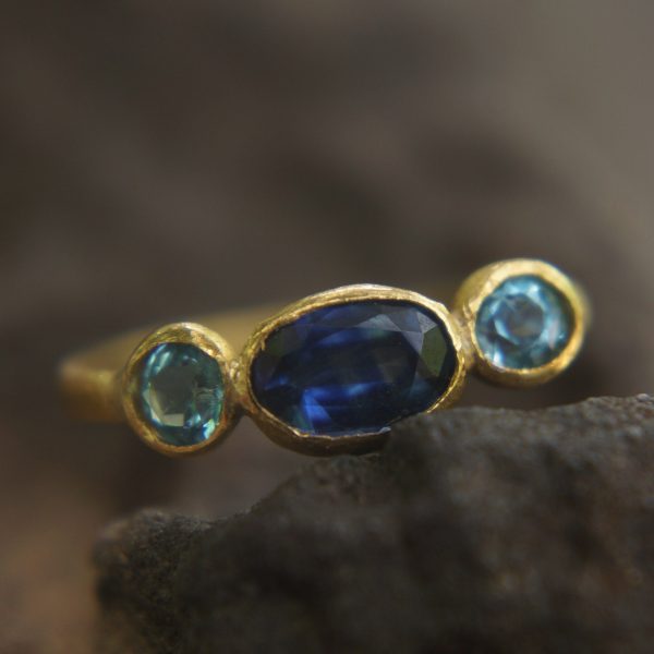 Blue sapphire ring//artisan aquamarine ring//aquamarine 24k ring//24k gold ring//24k gold sapphire ring//gold sapphire aquamarine