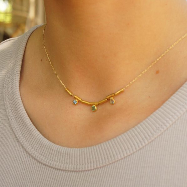 24k gold beaded charm necklace//24k multi stone necklace//24k gold necklace//emerald necklace with gem stone//gold beaded necklace