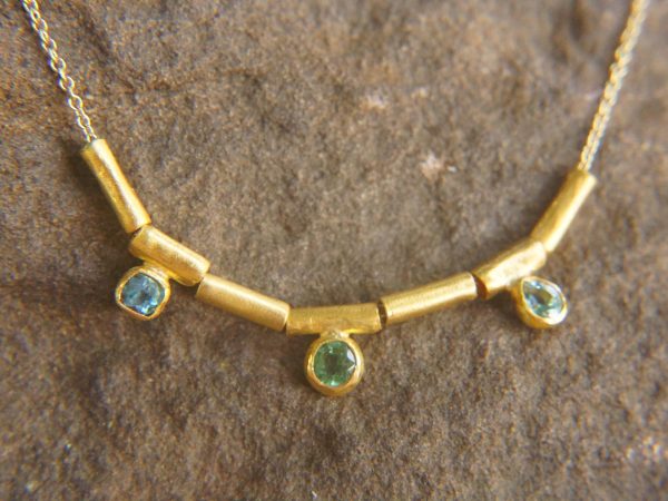 24k gold beaded charm necklace//24k multi stone necklace//24k gold necklace//emerald necklace with gem stone//gold beaded necklace