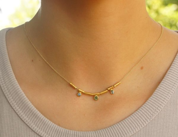 24k gold beaded charm necklace//24k multi stone necklace//24k gold necklace//emerald necklace with gem stone//gold beaded necklace