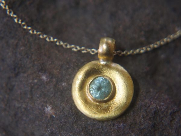 solid 24k Paraiba tourmaline gold pendant//gold tourmaline pendant//artisan gold handmade//24k gold pendant//Paraiba tourmaline pendant