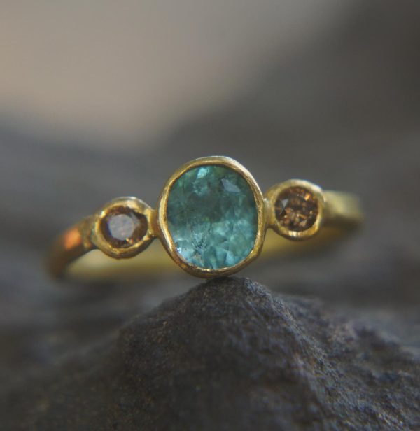 natural blue zircon 24k gold ring//24k gold ring//unique engagement ring//24k gold gem ring//gold white diamond//diamond and blue zircon