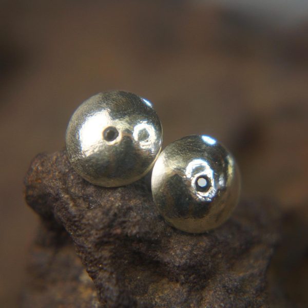 round 14k white gold//14k gold sapphire earrings//14k gold stud earrings//14k gold earrings//sapphire yellow earrings//round earring