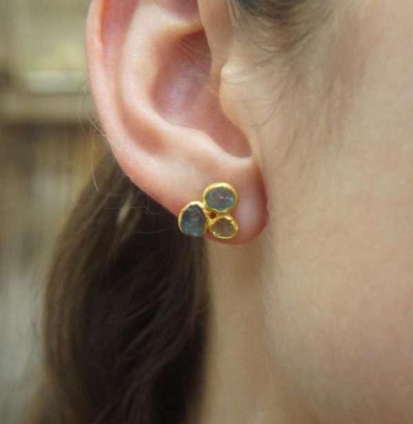 solid 24k gold//raw tourmaline Studs//multicolor tourmaline// Earrings-stud earrings//24k gold earrings//raw gem earrings//everyday studs