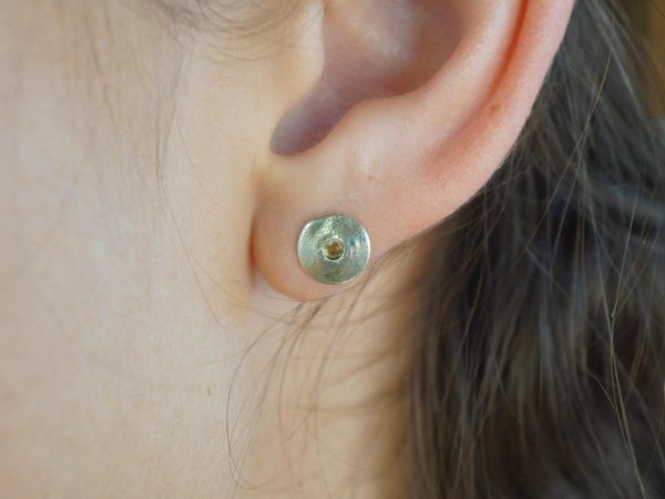 round 14k white gold//14k gold sapphire earrings//14k gold stud earrings//14k gold earrings//sapphire yellow earrings//round earring