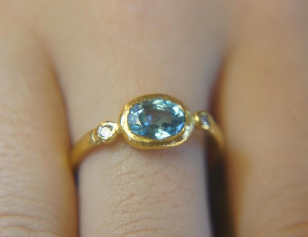 natural blue zircon 24k gold ring//24k gold ring//unique engagement ring//24k gold gem ring//gold white diamond//diamond and blue zircon