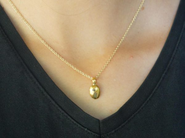 24k gold white diamond pendant//24k oval pendant//gold diamond necklace//gold hammered pendant//artisan 24k pendant//oval gold charm