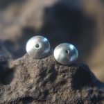 round 14k white gold//14k gold sapphire earrings//14k gold stud earrings//14k gold earrings//sapphire blue earrings//round sapphire earring
