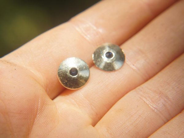 round 14k white gold//14k gold sapphire earrings//14k gold stud earrings//14k gold earrings//sapphire blue earrings//round sapphire earring
