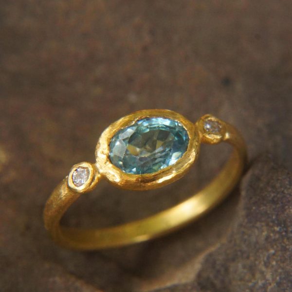 natural blue zircon 24k gold ring//24k gold ring//unique engagement ring//24k gold gem ring//gold white diamond//diamond and blue zircon