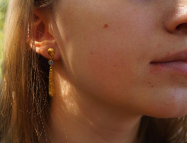 24K Gold Montana sapphire dangle earrings//24k gold sapphire and blue topaz drop Earrings//solid gold dangles//24k gold artisan jewelry