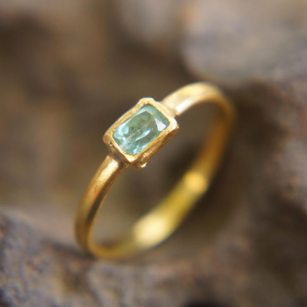 paraiba tourmaline ring//blue color gold ring//24k gold ring//gold tourmaline ring//24k gold gem ring//gold artisan engagement ring