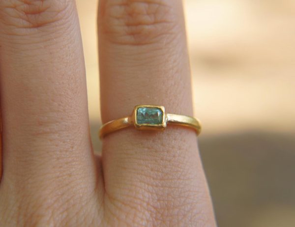 paraiba tourmaline ring//blue color gold ring//24k gold ring//gold tourmaline ring//24k gold gem ring//gold artisan engagement ring