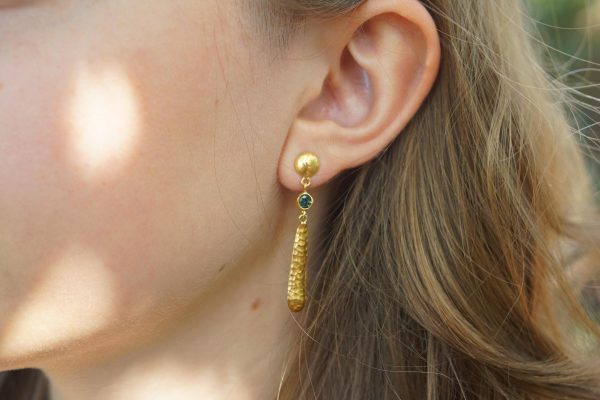 24K Gold Montana sapphire dangle earrings//24k gold sapphire and blue topaz drop Earrings//solid gold dangles//24k gold artisan jewelry